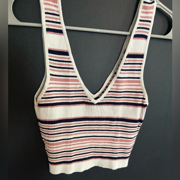 Kendall & Kylie M V-Neck Cream and Pink and Navy Striped Ribbed Knit Crop Tank - Picture 2 of 4